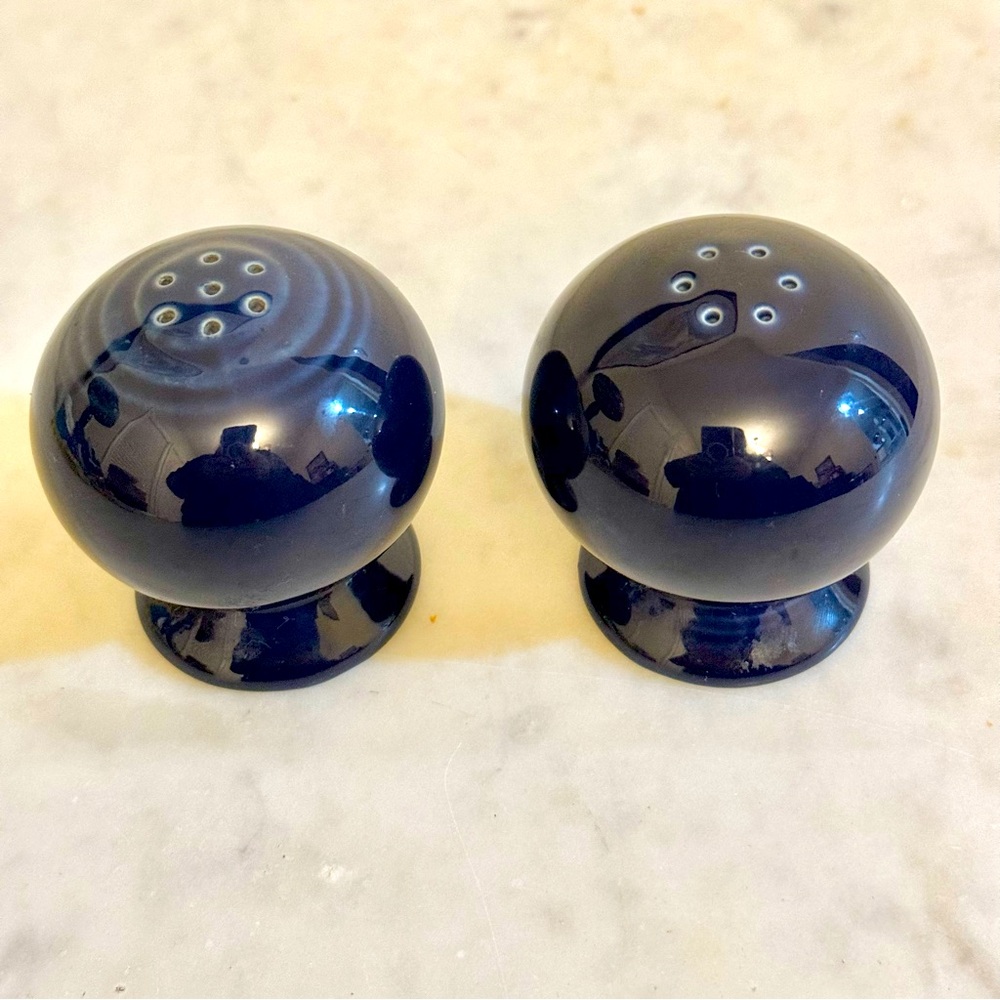FiestaWare Salt & Pepper Shaker Ball Set Retired‎ Deep Cobalt Blue